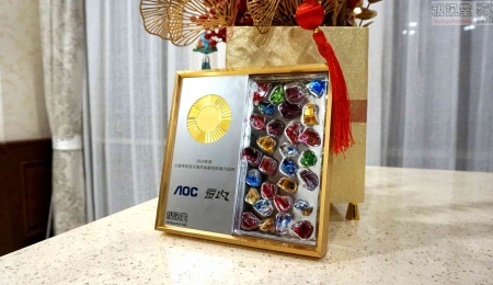 AOC@(xing)2024ӰƷƴM؞(jing)(xing)